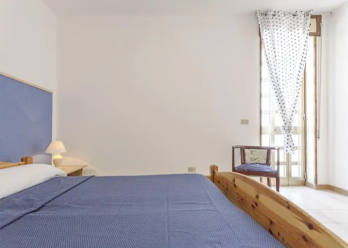 アパート Mimosa, Mancaversa - Apulia マリーナ・ディ・マンカヴェルサ